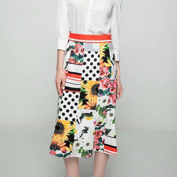 skirts 2021 spring and summer women's floral mid-length skirt sunflower flower print elastic waist bohemian, Black
skirts 2021 spring and summer women's floral mid-length skirt sunflower flower print elastic waist bohemian, Black
