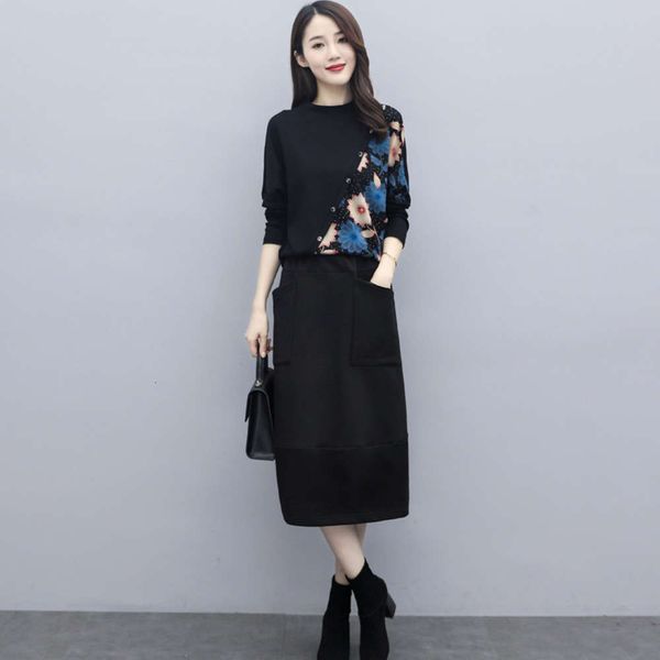 light luxury autumn reduction 2020 print new temperament age casual suit show thin foreign style two piece dress, Black;gray
light luxury autumn reduction 2020 print new temperament age casual suit show thin foreign style two piece dress, Black;gray