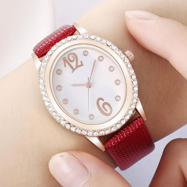 wristwatches fashion leather band diamond dial bracelet watches women clock elegant female dress digital quartz xb40, Slivery;brown
wristwatches fashion leather band diamond dial bracelet watches women clock elegant female dress digital quartz xb40, Slivery;brown
