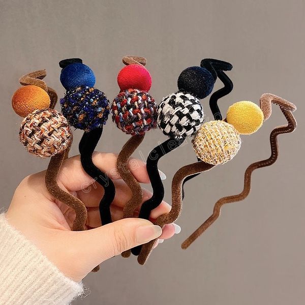 fashion headband hairball non-slip hairbands women hair hoop bands bezel girls hair accessories headdress 2022, Slivery;white
fashion headband hairball non-slip hairbands women hair hoop bands bezel girls hair accessories headdress 2022, Slivery;white