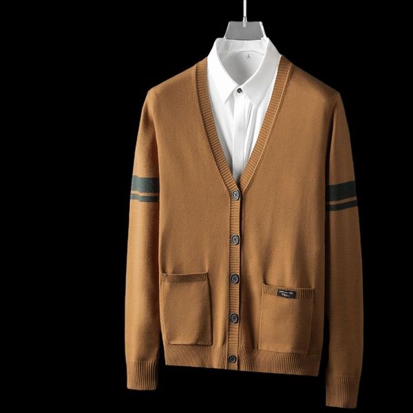 men's sweaters 2021 spring cardigan sweater coat contrast color pocket casual wear tide, White;black
men's sweaters 2021 spring cardigan sweater coat contrast color pocket casual wear tide, White;black