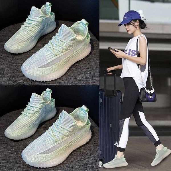 summer 2021 coconut shoes low flat heel thick sole casual fashion women's flying shoes pink coupletraining sneakers
summer 2021 coconut shoes low flat heel thick sole casual fashion women's flying shoes pink coupletraining sneakers