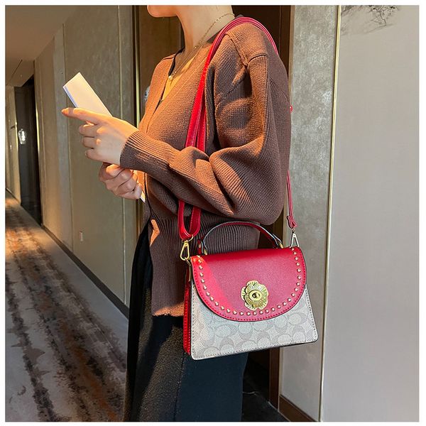 evening bag women's 2021 simple fashion camellia portable one shoulder messenger printed small square
evening bag women's 2021 simple fashion camellia portable one shoulder messenger printed small square