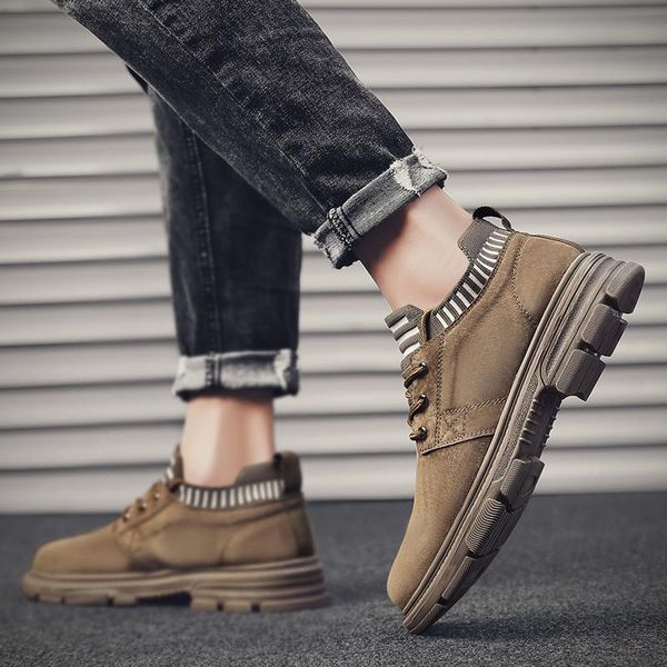 dress shoes men's casual sneakers men sport fashion leather safety black boots ocio flat male shoe mens man causal
dress shoes men's casual sneakers men sport fashion leather safety black boots ocio flat male shoe mens man causal