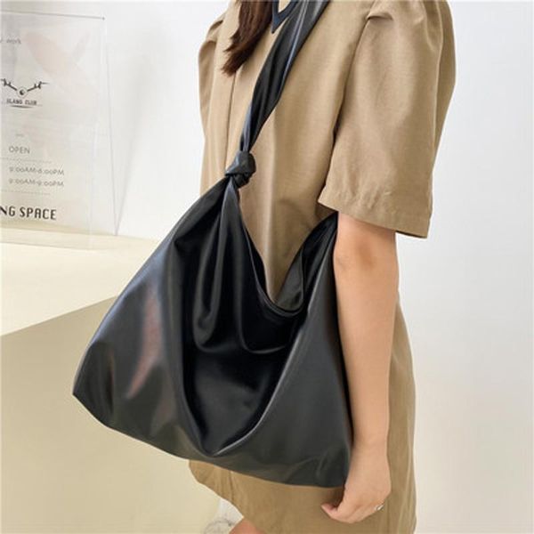evening bags soild color soft pu leather crossbody for women 2021 fashion design large capacity shoulder messenger bag buckle handbag
evening bags soild color soft pu leather crossbody for women 2021 fashion design large capacity shoulder messenger bag buckle handbag