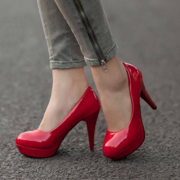 women pumps fashion classic patent leather high heels shoes nude sharp head paltform wedding women dress shoes plus sizedress shoes, Black
women pumps fashion classic patent leather high heels shoes nude sharp head paltform wedding women dress shoes plus sizedress shoes, Black