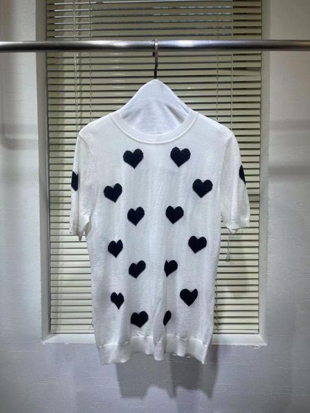 women's t-shirt loose knit tees 2021 women runway fashion wool blended summer print white streetwear
women's t-shirt loose knit tees 2021 women runway fashion wool blended summer print white streetwear