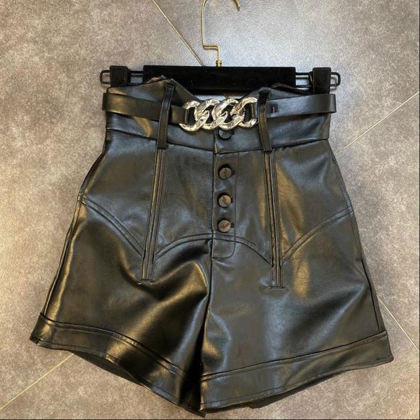 2021 autumn winter new arrvials high waist chain decoration black pu shorts streetwear women mk548 drop shipping, White;black
2021 autumn winter new arrvials high waist chain decoration black pu shorts streetwear women mk548 drop shipping, White;black