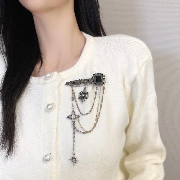 pins, brooches star tassel pendant brooch for men women vintage baroque decoration chest chain pin trendy accessories, Gray
pins, brooches star tassel pendant brooch for men women vintage baroque decoration chest chain pin trendy accessories, Gray