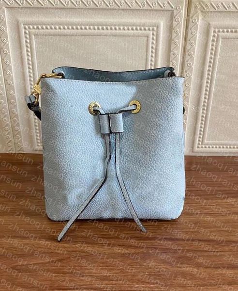 luxury fashion bags shoulder designer models neonoe bb bucket hand by the pool giant women's old flower purses women tote brand l
luxury fashion bags shoulder designer models neonoe bb bucket hand by the pool giant women's old flower purses women tote brand l