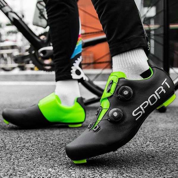 cycling footwear 2021 men's road bike self-locking shoes bicycle splint non-slip slippery breathable racing sports, Black
cycling footwear 2021 men's road bike self-locking shoes bicycle splint non-slip slippery breathable racing sports, Black