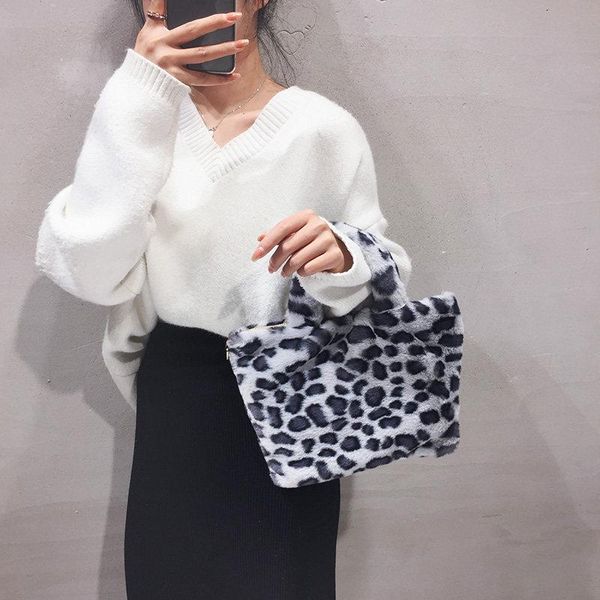 evening bags plush bag women's fashion shoppers leopard print small party chain woman famous brands 2021 designer tote
evening bags plush bag women's fashion shoppers leopard print small party chain woman famous brands 2021 designer tote