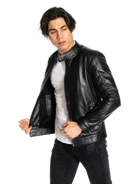 men's leather & faux lambskin biker man black jacket outdoor motorcycle sheepskin satin lining genuine gifts for autumn winter
men's leather & faux lambskin biker man black jacket outdoor motorcycle sheepskin satin lining genuine gifts for autumn winter