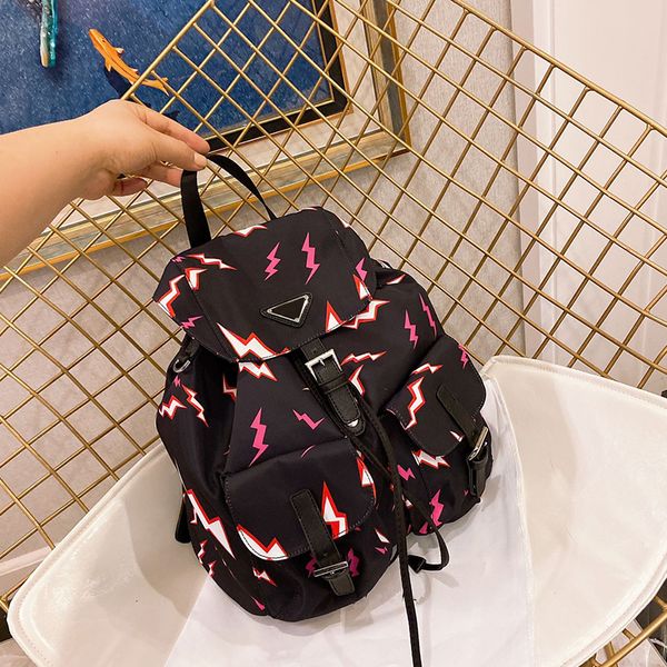 trendy retro nylon backpack drawstring design large capacity fashionable and practical vintage shoulder bags luxury designers handbag 
trendy retro nylon backpack drawstring design large capacity fashionable and practical vintage shoulder bags luxury designers handbag