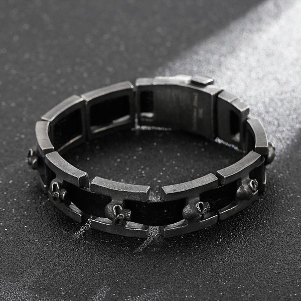 charm bracelets mens stainless steel 316l skull link chain bracelet with real black cowhide leather, Golden;silver
charm bracelets mens stainless steel 316l skull link chain bracelet with real black cowhide leather, Golden;silver