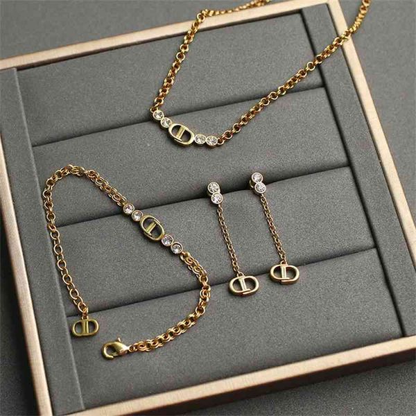 family / new letter set necklace femininity bracelet fashion simple personality earrings female, Silver
family / new letter set necklace femininity bracelet fashion simple personality earrings female, Silver