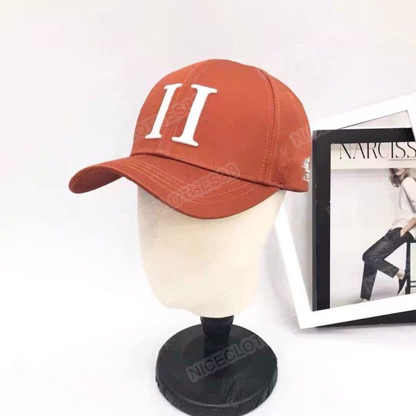 hat european embroidered couple men's and women's baseball ball cap for women men, Blue;gray
hat european embroidered couple men's and women's baseball ball cap for women men, Blue;gray