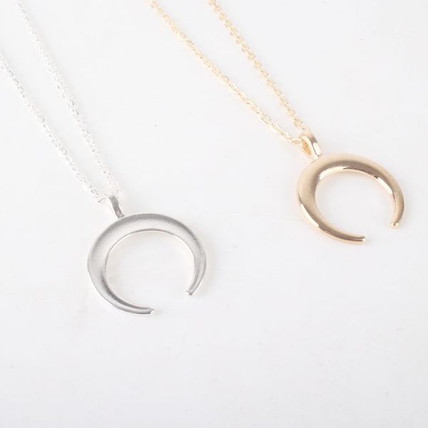 factory wholesale new products simple atmosphere horn moon necklace creative collar chain n448 party gift
factory wholesale new products simple atmosphere horn moon necklace creative collar chain n448 party gift