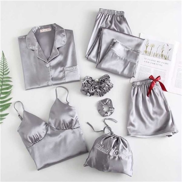 spring autumn 7 pieces set women silk pajamas long sleeve solid pajama set long pants full lounge sleepwear christmas pj 211111, Black;red
spring autumn 7 pieces set women silk pajamas long sleeve solid pajama set long pants full lounge sleepwear christmas pj 211111, Black;red