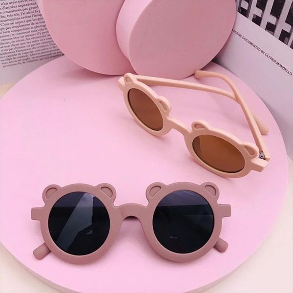 cartoon lovely kids sunglasses bear shape frame girls children sun glasses round street beat baby boy eyeglasses cute shades, White;black
cartoon lovely kids sunglasses bear shape frame girls children sun glasses round street beat baby boy eyeglasses cute shades, White;black