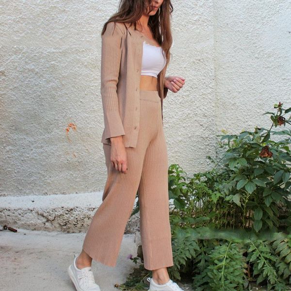women's two piece pants solid knitted trouser suit turn-down collar buttons set high waist straight casual women 2021 autumn, White
women's two piece pants solid knitted trouser suit turn-down collar buttons set high waist straight casual women 2021 autumn, White