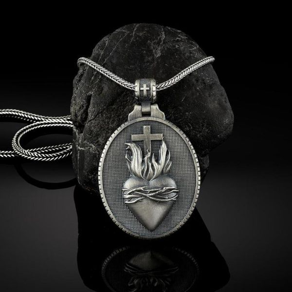 pendant necklaces european and american christian jesus heart cross necklace men's catholic religious tag, Silver
pendant necklaces european and american christian jesus heart cross necklace men's catholic religious tag, Silver
