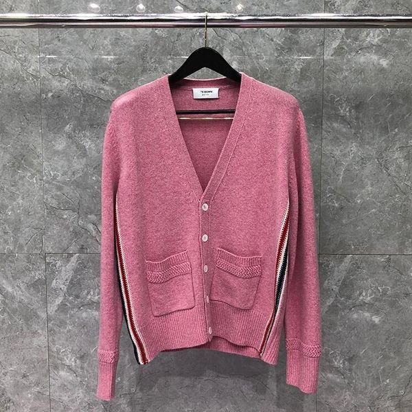 men's sweaters 2021 fashion brand men women slim fit v-neck cardigans clothing striped cotton wool spring autumn casual coat, White;black
men's sweaters 2021 fashion brand men women slim fit v-neck cardigans clothing striped cotton wool spring autumn casual coat, White;black