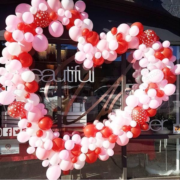 192pcs balloon garland arch kits red latex balloons printed white hearts red pink white balloons valentine's day wedding decor
192pcs balloon garland arch kits red latex balloons printed white hearts red pink white balloons valentine's day wedding decor