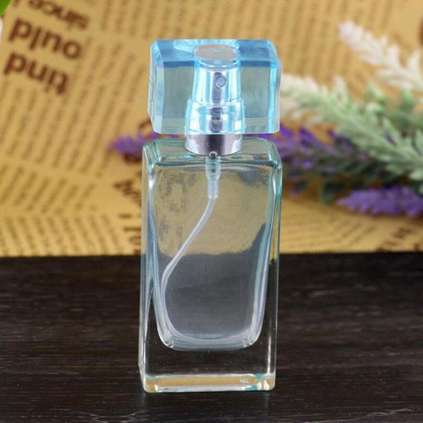 100pcs/lot empty 30ml spray perfume bottle with sarin cap 30cc refillable fragrance container
100pcs/lot empty 30ml spray perfume bottle with sarin cap 30cc refillable fragrance container