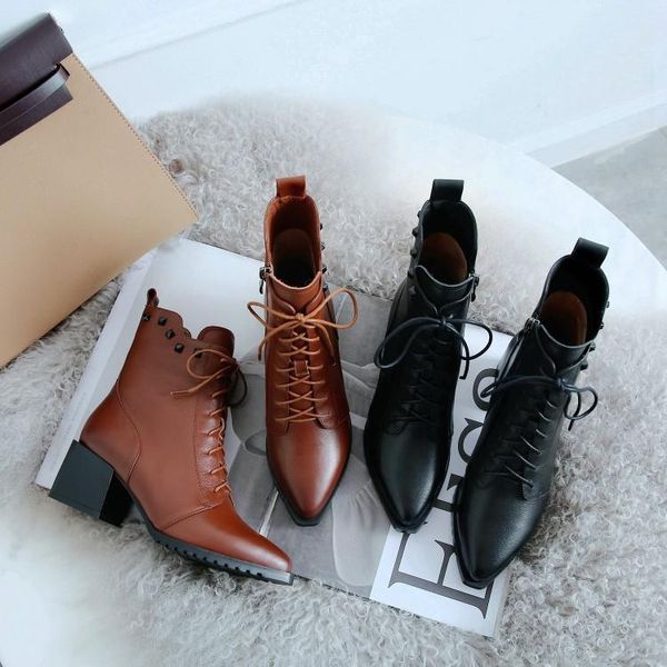 boots gpokhds 2021 women ankle cow leather winter short plush rivets brown color pointed toe lace up high heels size 34-42, Black
boots gpokhds 2021 women ankle cow leather winter short plush rivets brown color pointed toe lace up high heels size 34-42, Black