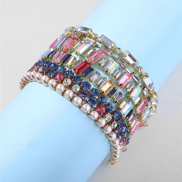charm bracelets gold exquisite rainbow shiny crystal inlaid lady bridal bracelet engagement wedding jewelry women dazzling cz, Golden;silver
charm bracelets gold exquisite rainbow shiny crystal inlaid lady bridal bracelet engagement wedding jewelry women dazzling cz, Golden;silver