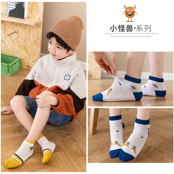 spring and summer breathable mh men' medium tube cotton cartoon monster children' student sports socks, Red;black
spring and summer breathable mh men' medium tube cotton cartoon monster children' student sports socks, Red;black