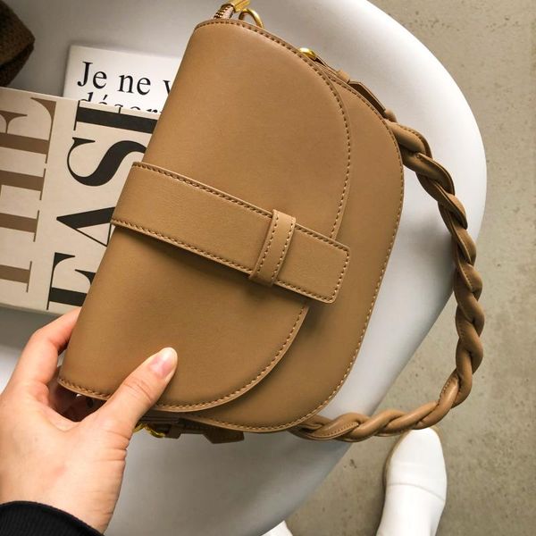 evening bags 2021 design small square leather one-shoulder bag exquisite female retro crossbody fashion underarm for woman
evening bags 2021 design small square leather one-shoulder bag exquisite female retro crossbody fashion underarm for woman