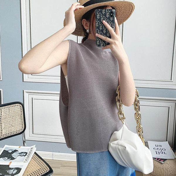 pleated for women's 2021 new sleeveless high collar t-shirt women's summer wear, White
pleated for women's 2021 new sleeveless high collar t-shirt women's summer wear, White