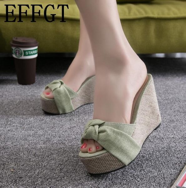 slippers effgt 2021 summer wedges women shoes rome style flower high-heeled waterproof tai beach sandals slipper, Black
slippers effgt 2021 summer wedges women shoes rome style flower high-heeled waterproof tai beach sandals slipper, Black