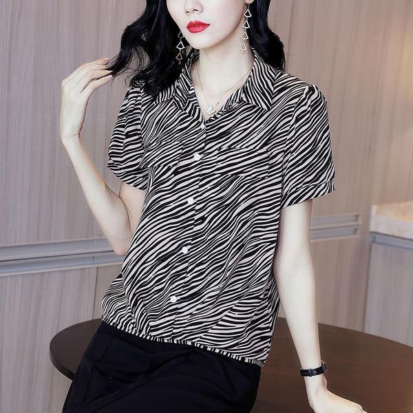 women's blouses & shirts summer women chiffon short sleeve lrregular stripes fashion lady stand-up collar loose blusas mm0291, White
women's blouses & shirts summer women chiffon short sleeve lrregular stripes fashion lady stand-up collar loose blusas mm0291, White