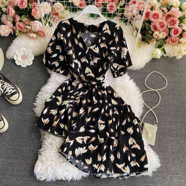 two piece dress summer elegant retro fashion v-neck waist shorts two-piece suit high printed wide-leg sets for womens two peice se, White
two piece dress summer elegant retro fashion v-neck waist shorts two-piece suit high printed wide-leg sets for womens two peice se, White