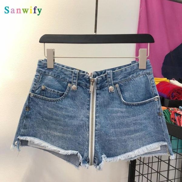 2021 summer women denim shorts female fashion wear short pants trouse color, White;black
2021 summer women denim shorts female fashion wear short pants trouse color, White;black