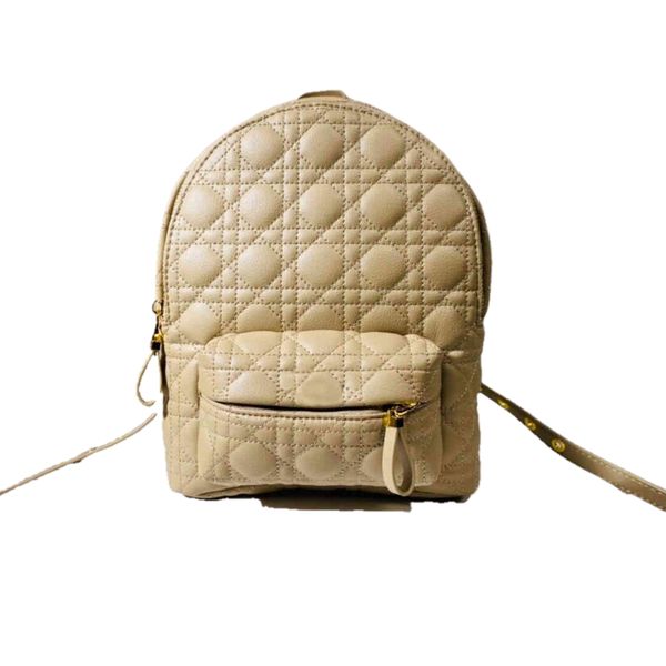 designer dr backpack schoolbag embossed gingham backpack sheepskin leather store commemorative style golden hardware logo handbags 4 colors
designer dr backpack schoolbag embossed gingham backpack sheepskin leather store commemorative style golden hardware logo handbags 4 colors