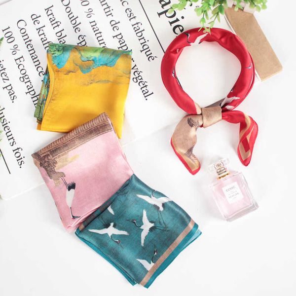 silk landscape simple silk square autumn and winter korean ins small profsional scarf, Blue;gray
silk landscape simple silk square autumn and winter korean ins small profsional scarf, Blue;gray