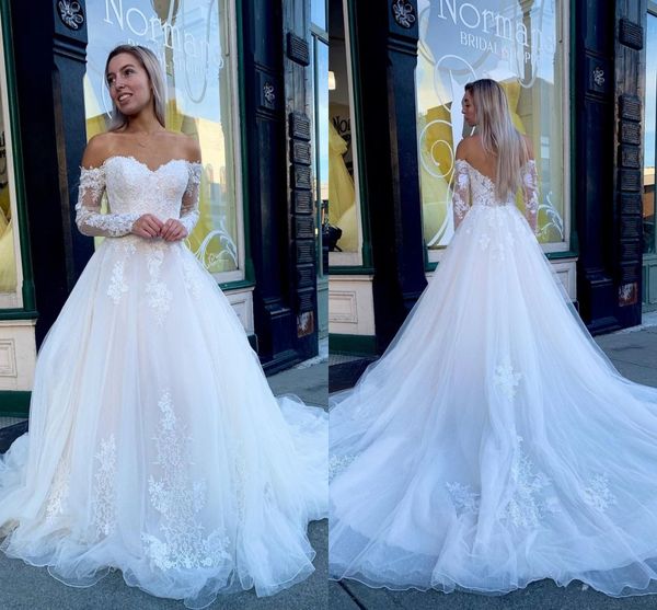 2022 fashion off the shoulder wedding dresses bridal gowns deep with long illusion sleeves boho lace beads ruched court train country design, White
2022 fashion off the shoulder wedding dresses bridal gowns deep with long illusion sleeves boho lace beads ruched court train country design, White