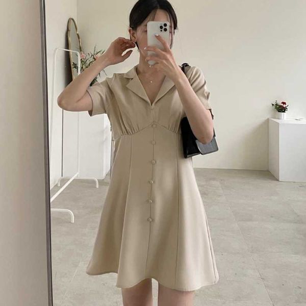 korean chic summer retro mini short sleeve notched dress women single-breasted pleated vestido feminino temperament fashion 210610, Black;gray
korean chic summer retro mini short sleeve notched dress women single-breasted pleated vestido feminino temperament fashion 210610, Black;gray