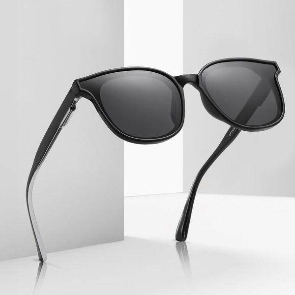 sunglasses fashion polarized frame uv400 driving street casual wild glasses, White;black
sunglasses fashion polarized frame uv400 driving street casual wild glasses, White;black