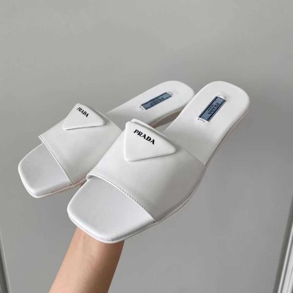 high version p triangle one line slippers 2021 summer new square head open toe sandal flat shoes zlh, Black
high version p triangle one line slippers 2021 summer new square head open toe sandal flat shoes zlh, Black
