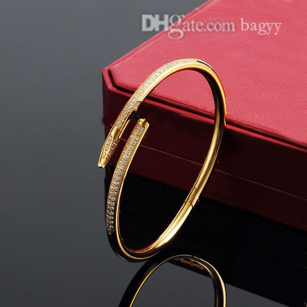 with box bracelet designer un bangle charm bracelets carti wedding clou letter rivet pattern wedding alloy identification chain size16#19, Golden;silver
with box bracelet designer un bangle charm bracelets carti wedding clou letter rivet pattern wedding alloy identification chain size16#19, Golden;silver