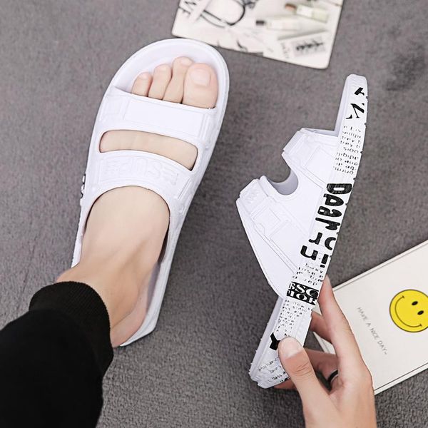 slippers harogate summer men beach sandals comfotable anti-slip slides shoes trend hombre casual 2021, Black
slippers harogate summer men beach sandals comfotable anti-slip slides shoes trend hombre casual 2021, Black