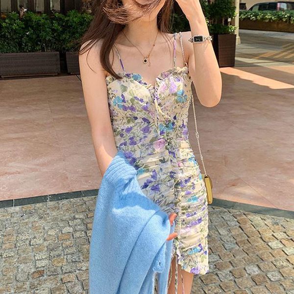 casual dresses elegant strap women floral design vintage mini evening party for females korean style summer chic s21i, Black;gray
casual dresses elegant strap women floral design vintage mini evening party for females korean style summer chic s21i, Black;gray