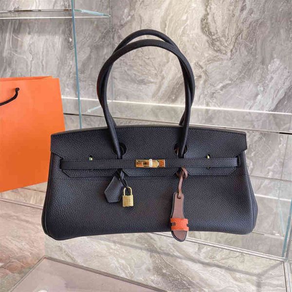 herme designer capacity classic large design leather handbag soft shoulder bag noble temperament ladies luxury handbag portable shopping bag
herme designer capacity classic large design leather handbag soft shoulder bag noble temperament ladies luxury handbag portable shopping bag