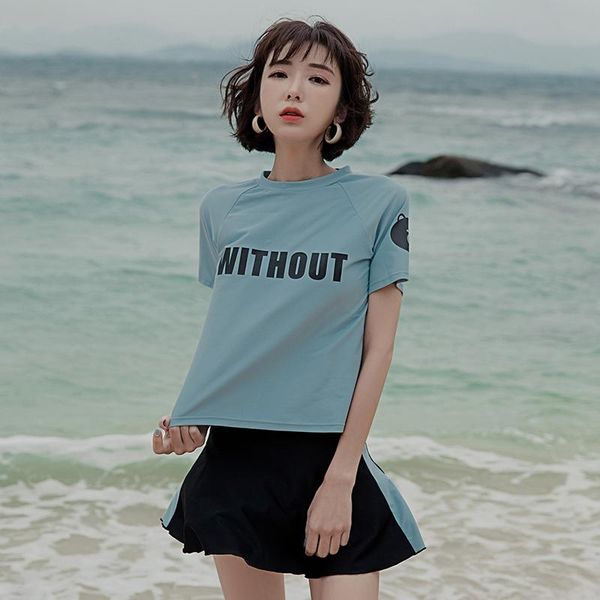 2021 women swimsuit ladies beach wear 3 pieces bathing suit sports beach wear push up swimming suit maillot de bain femme
2021 women swimsuit ladies beach wear 3 pieces bathing suit sports beach wear push up swimming suit maillot de bain femme