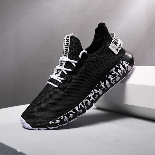 large size ultra light sports and leisure running shoes men's summer flying mesh breathable low raining sneakers
large size ultra light sports and leisure running shoes men's summer flying mesh breathable low raining sneakers